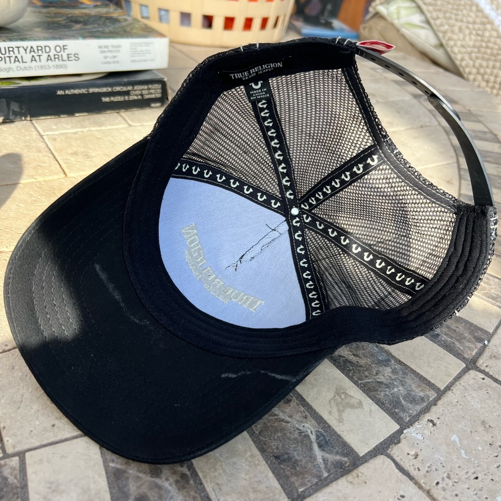 TRUE RELIGION BASEBALL HAT TRUCKER CAP BUDDHA WORLD TOUR ADJUSTABLE SNAPBACK - Picture 6 of 6